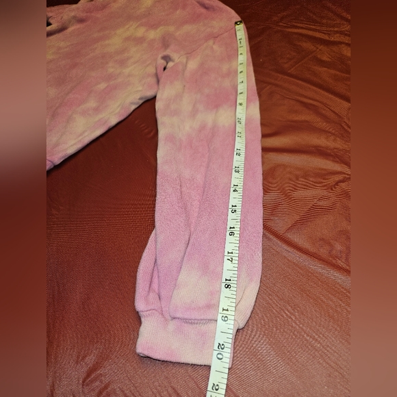Volcom "Lived In Lounge" Cropped Hoodie  New szXS Pink Tie-Dye LtWt - Picture 3 of 6
